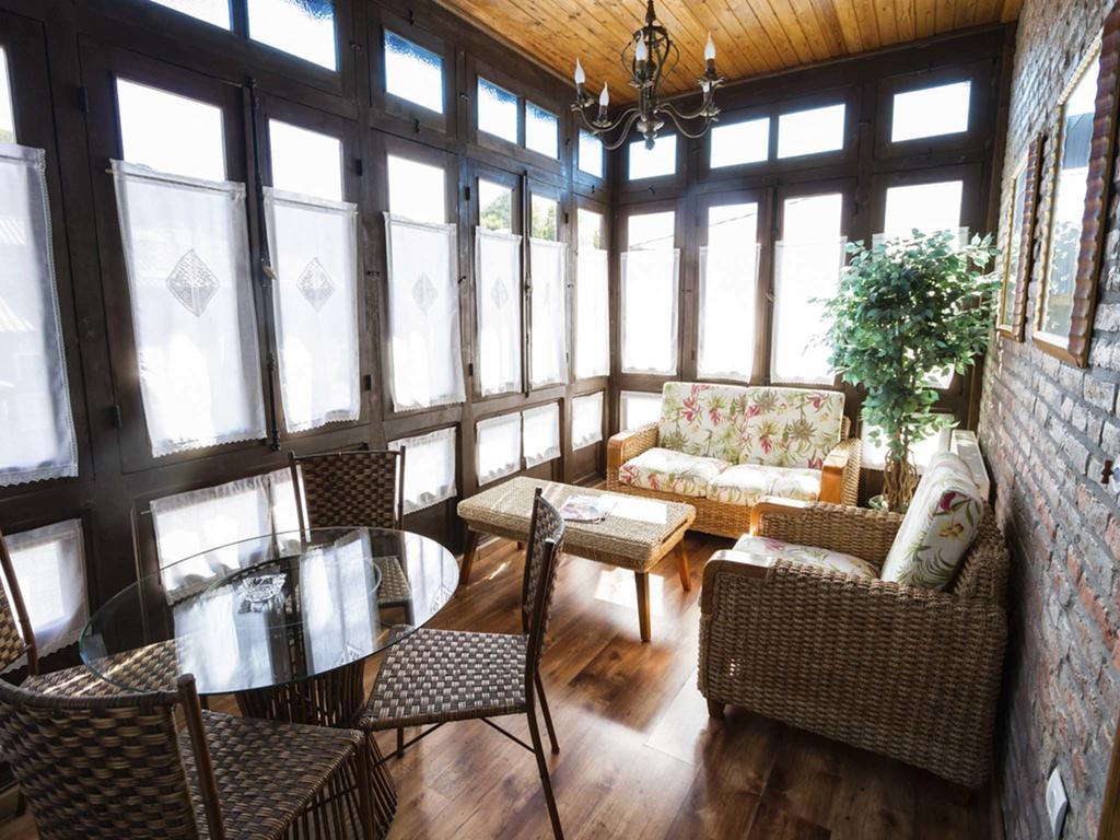 La Casona De Sobrepiedra Hotel Eksteriør billede