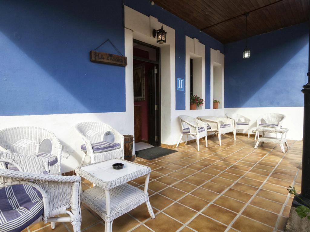 La Casona De Sobrepiedra Hotel Eksteriør billede