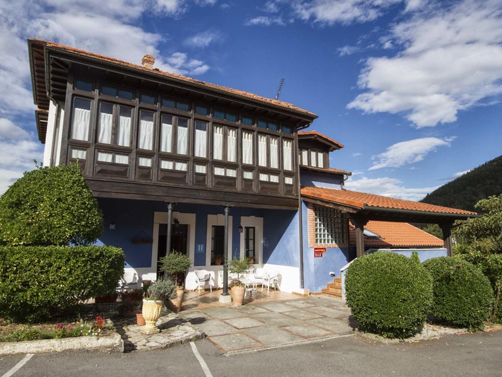 La Casona De Sobrepiedra Hotel Eksteriør billede
